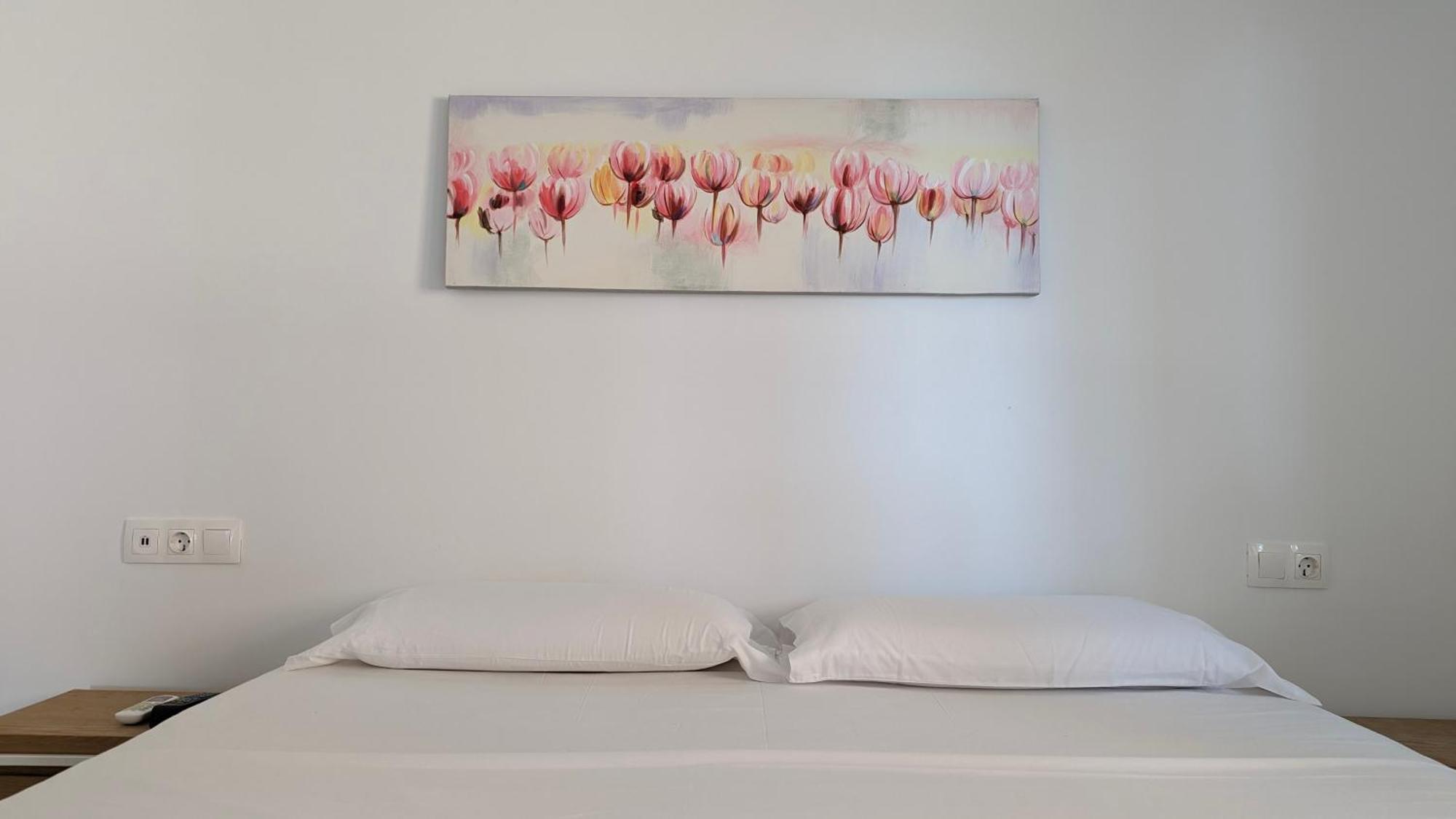 Esmeralda Sea Front Apartment Benidorm Buitenkant foto
