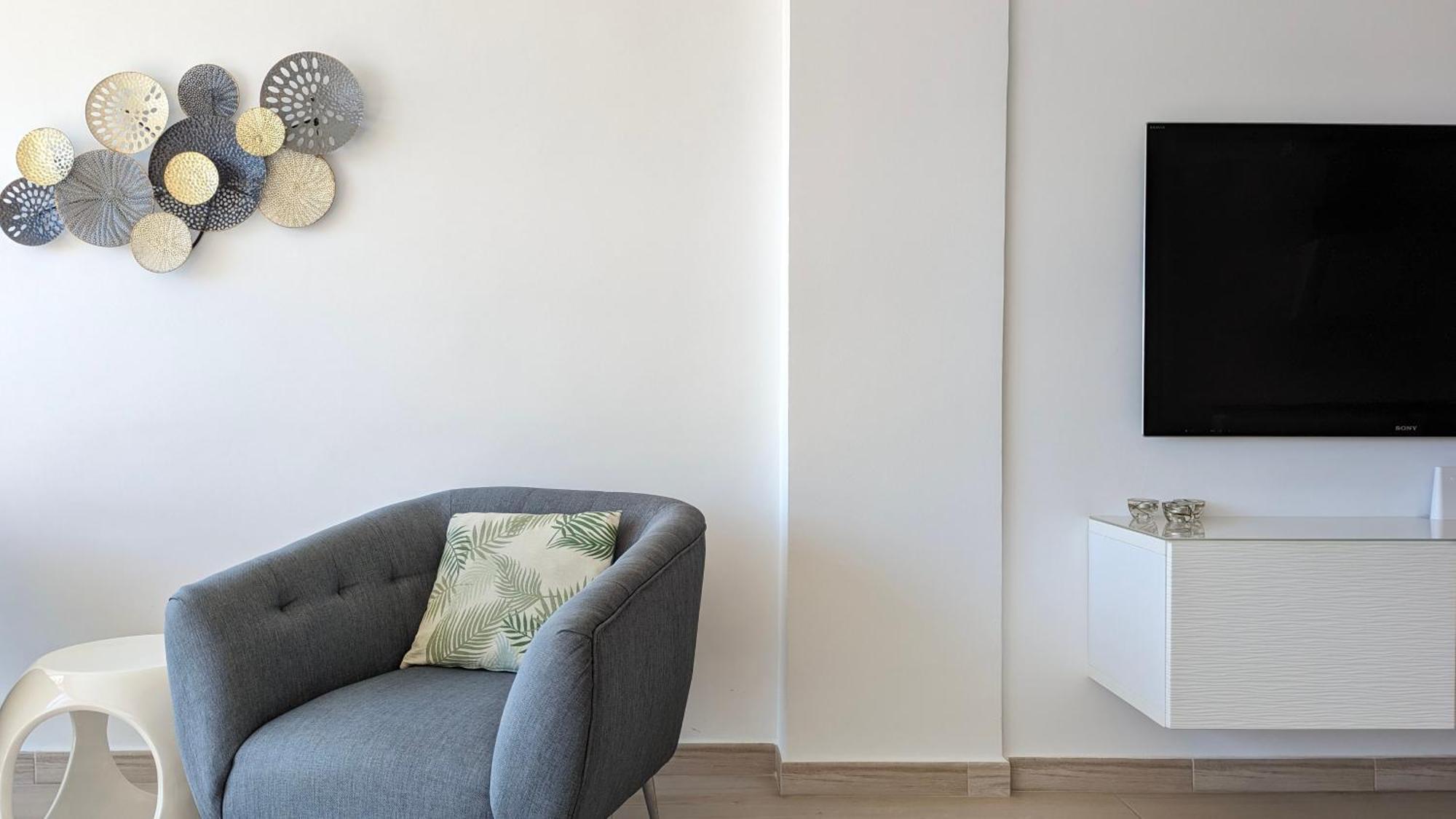 Esmeralda Sea Front Apartment Benidorm Buitenkant foto