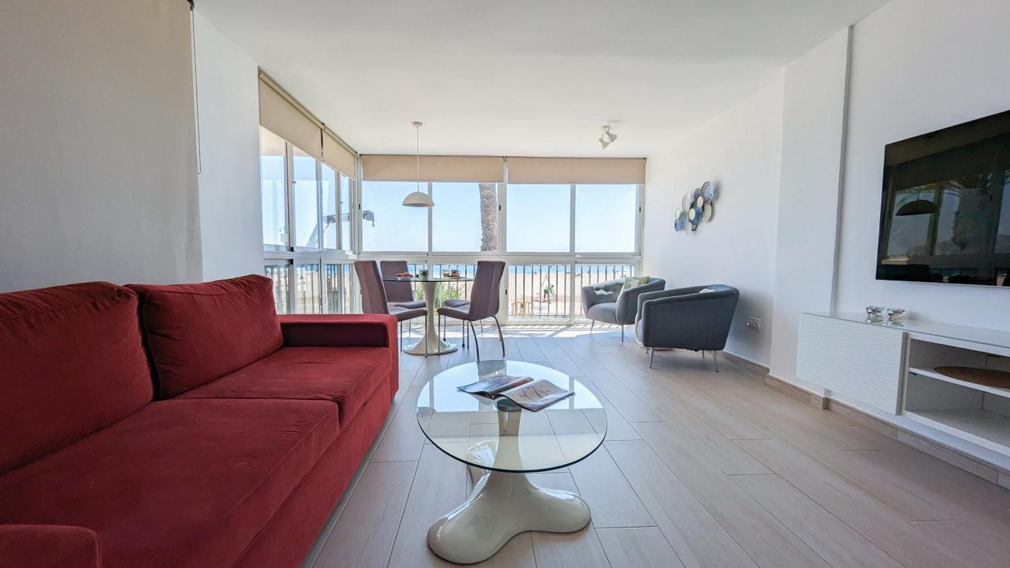 Esmeralda Sea Front Apartment Benidorm Buitenkant foto